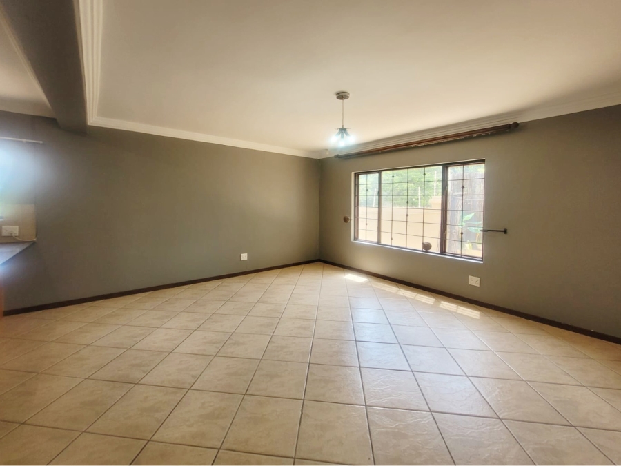 To Let 3 Bedroom Property for Rent in Melodie North West